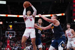 东契奇迎来 东契奇迎来